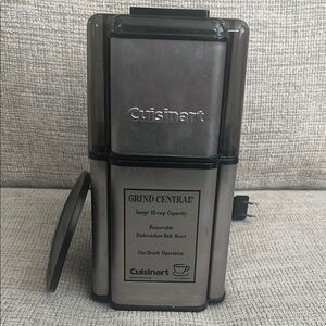 Cuisinart Grind Central Coffee Grinder with removable cup and lid.